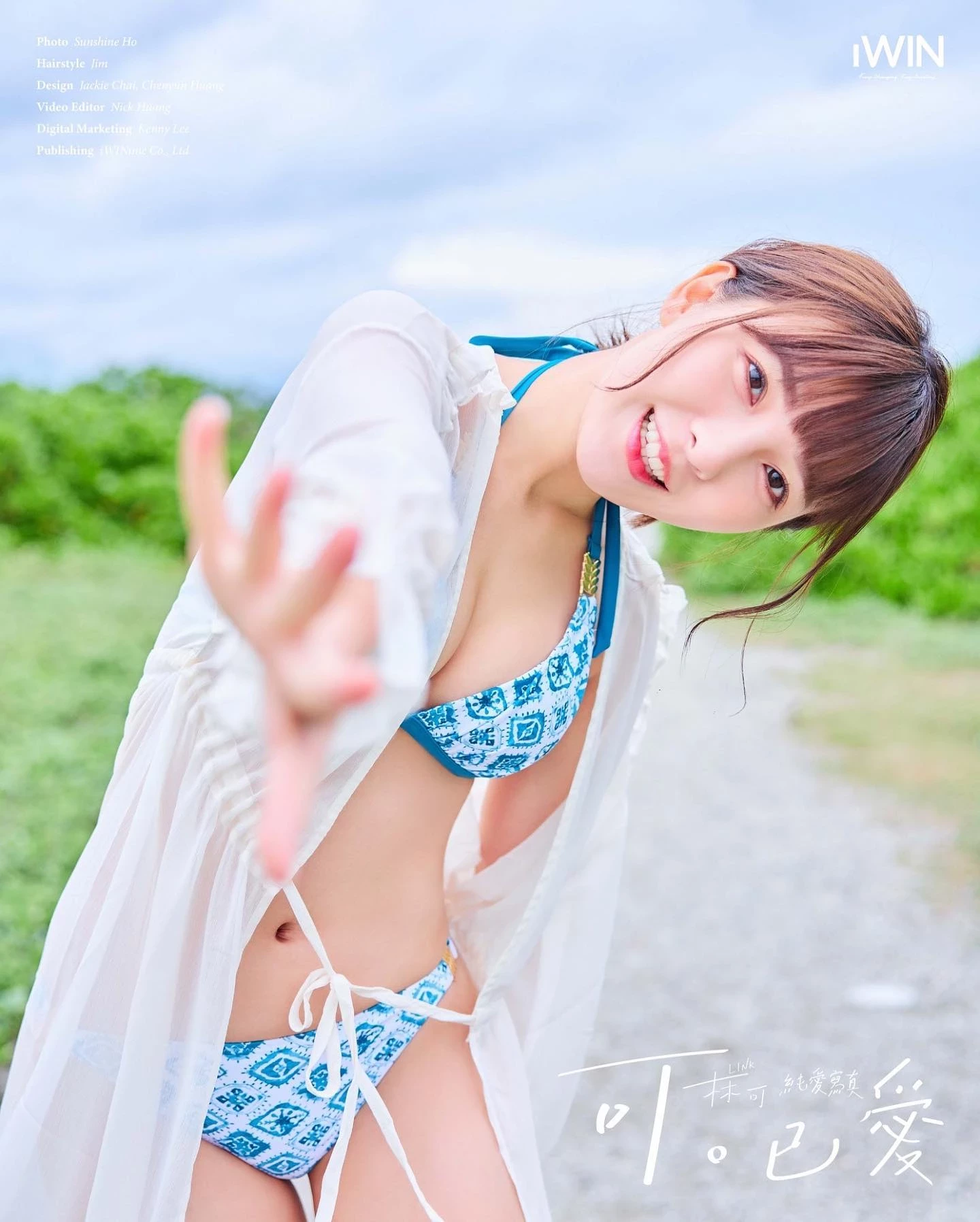 22061835.webp