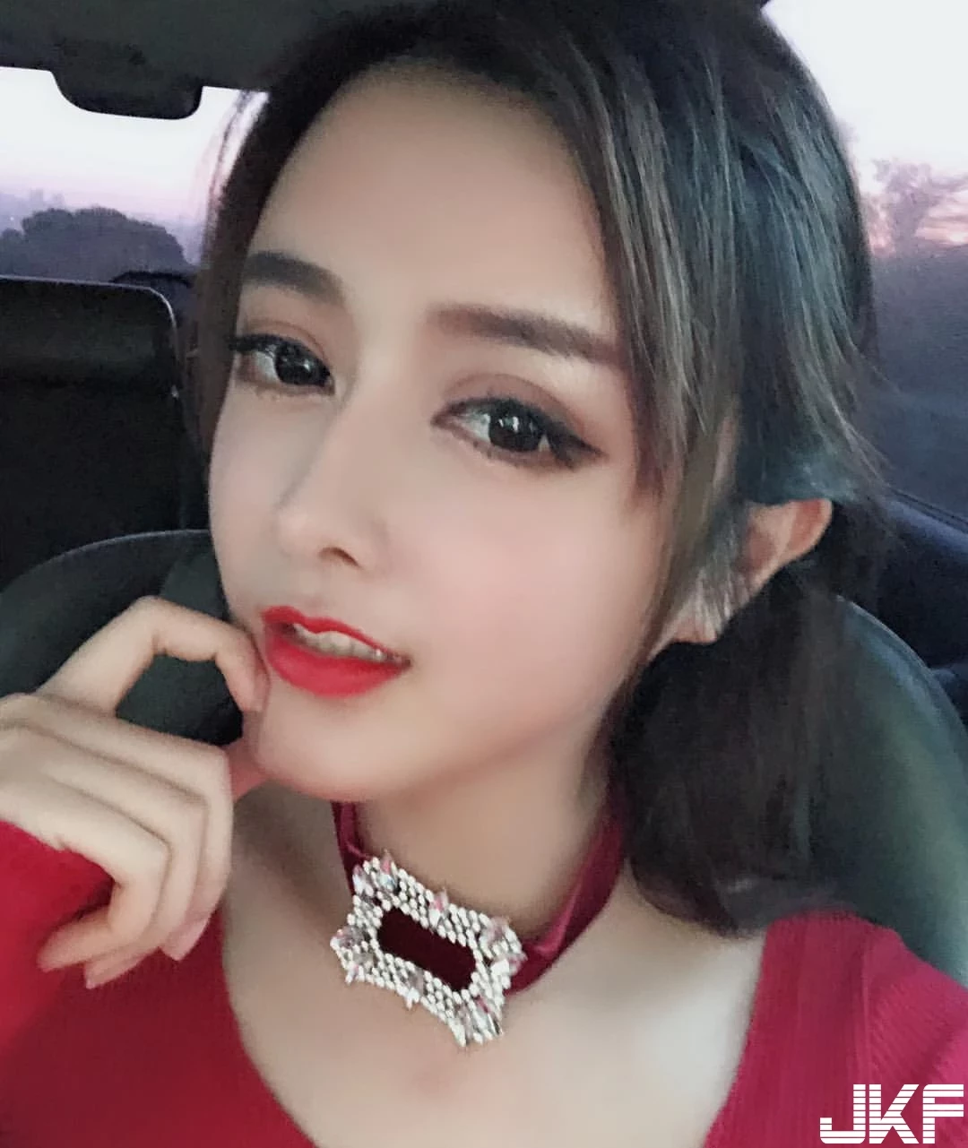 4758455.webp