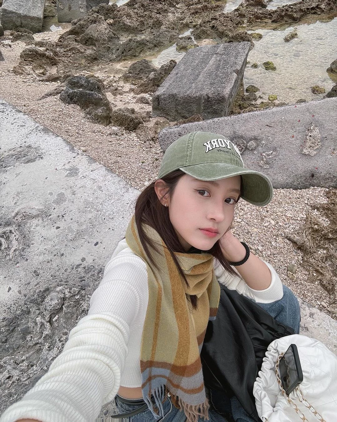 29749114.webp