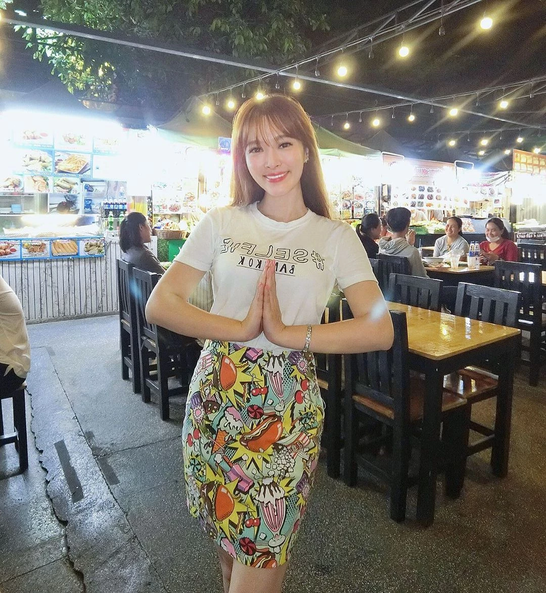 4111888.webp