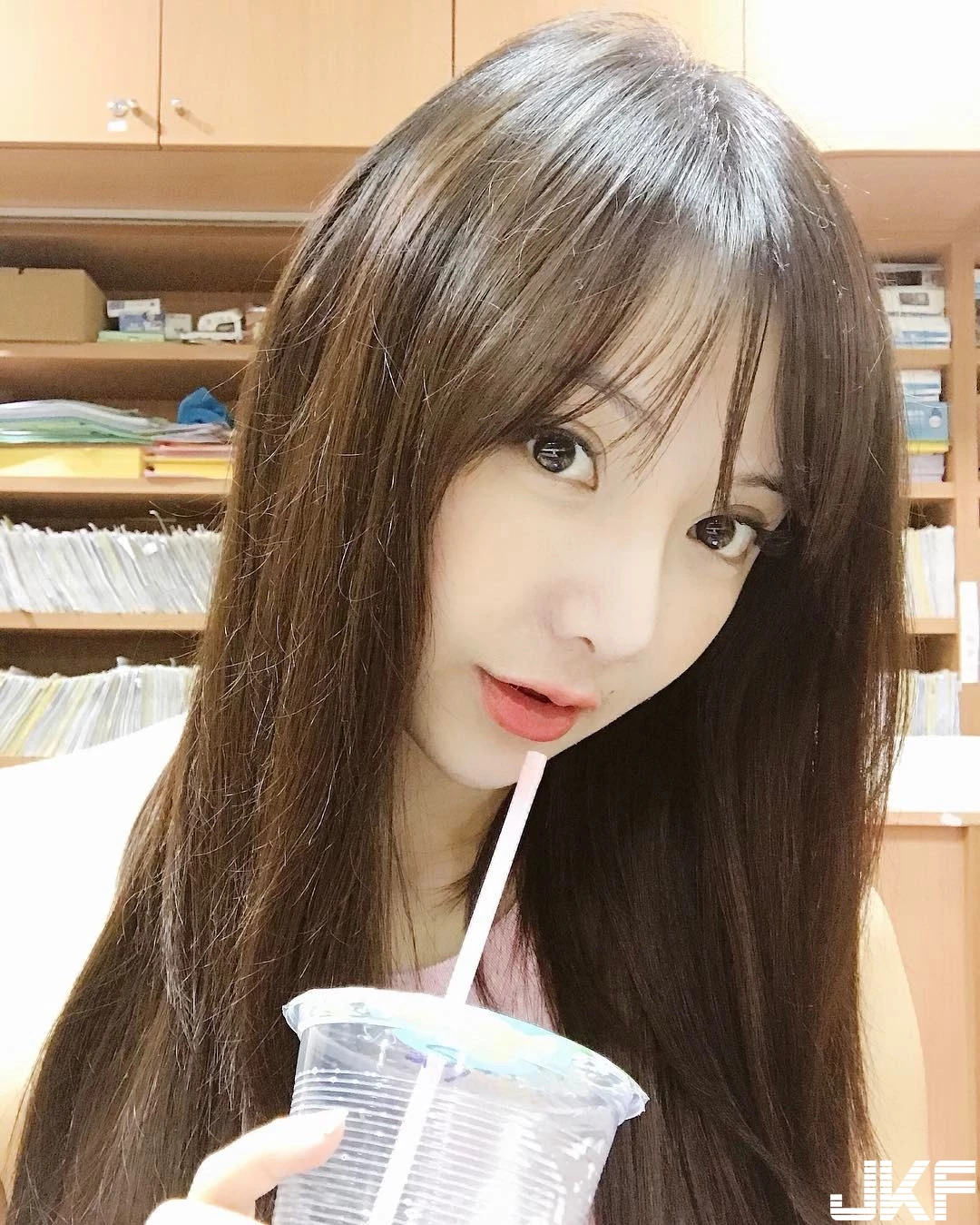 4918869.webp