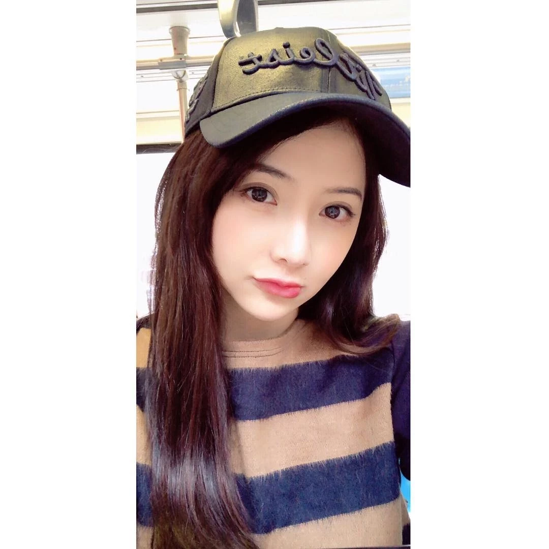 4918911.webp