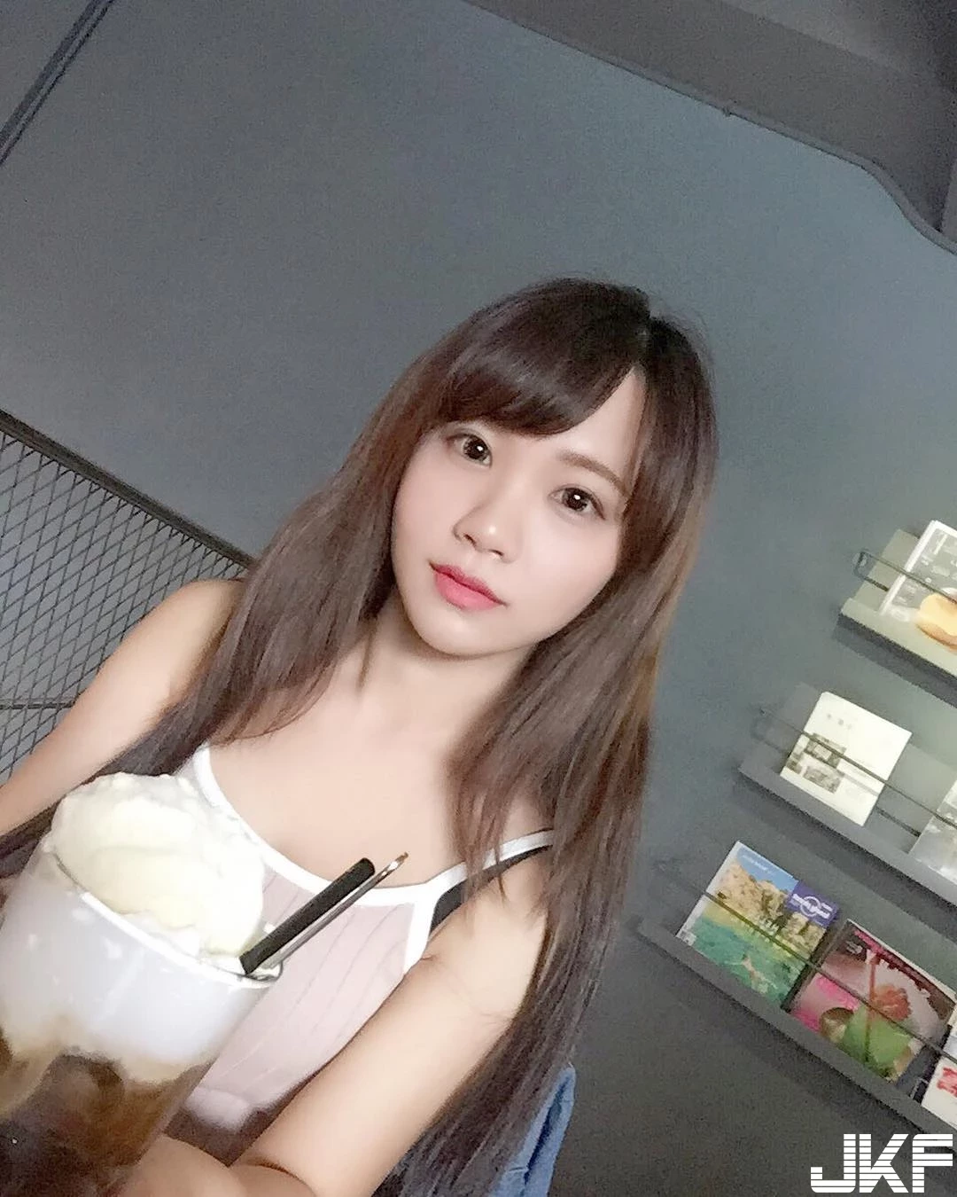 7224755.webp