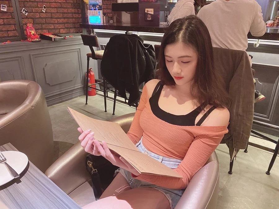 4107659.webp