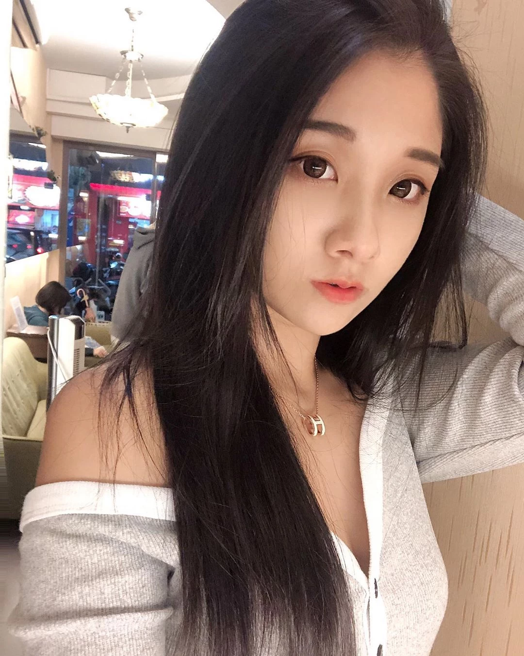 4085317.webp