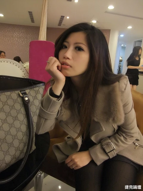 17324378.webp