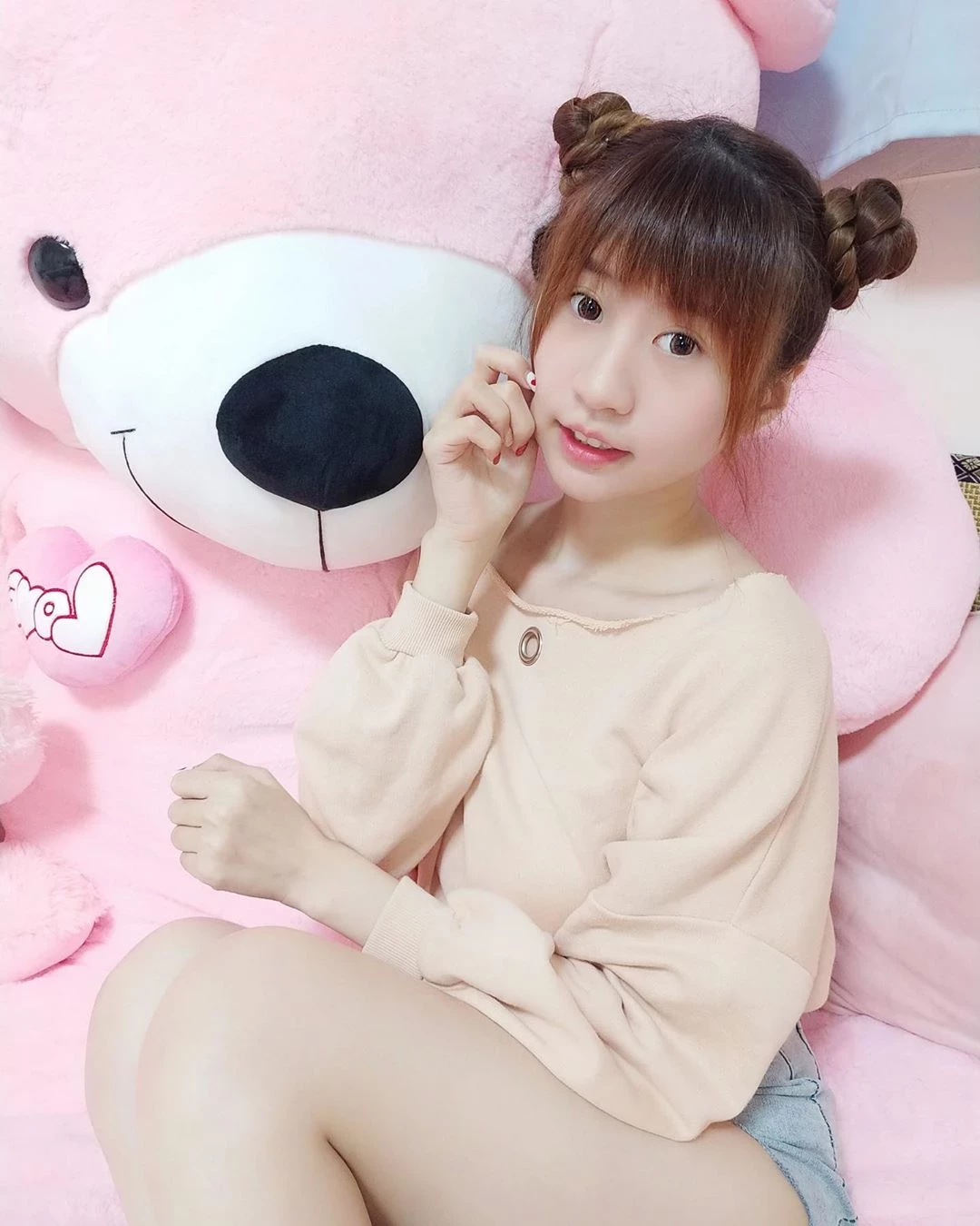 4094077.webp