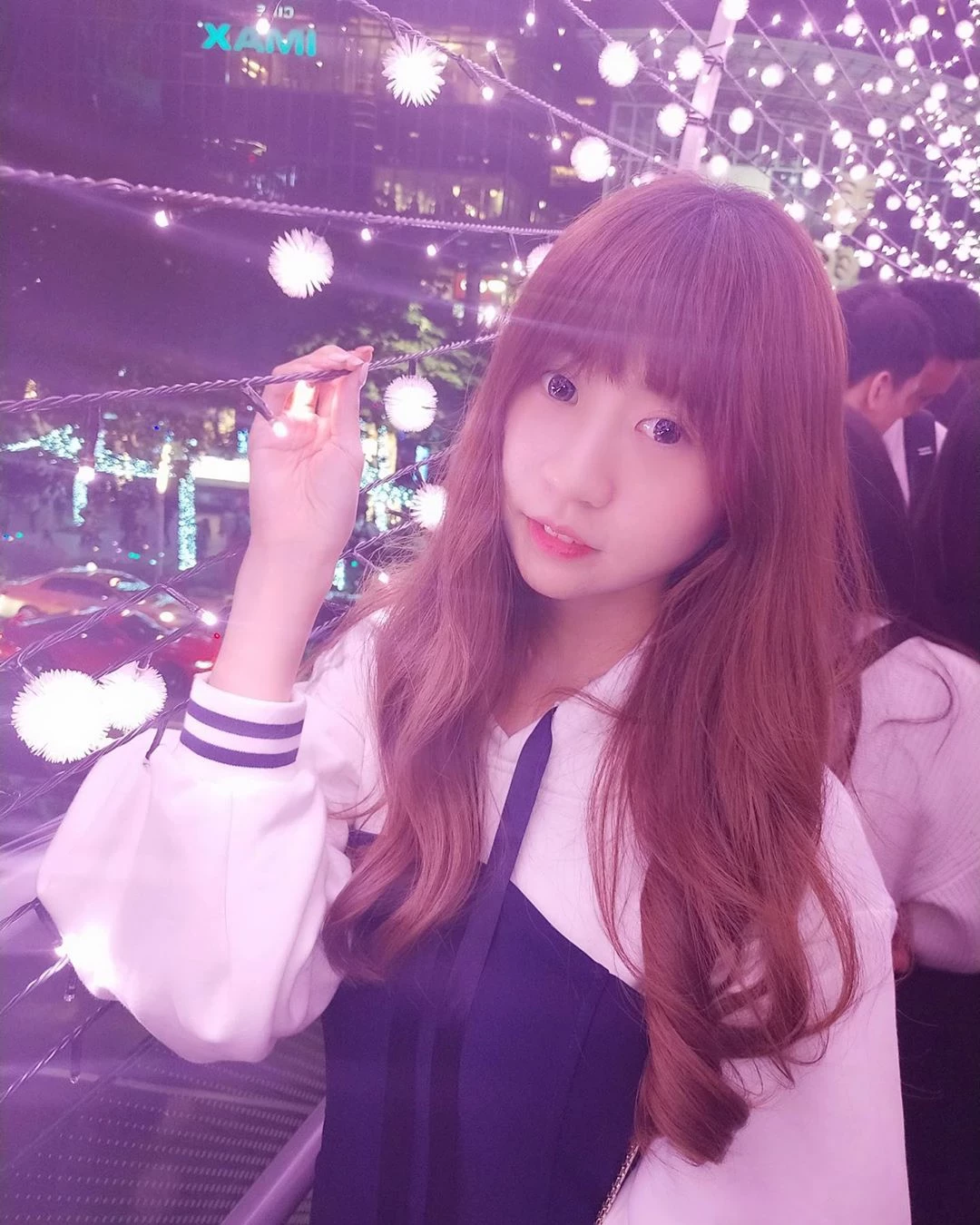 4094080.webp