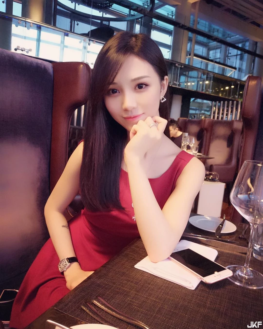 16891383.webp