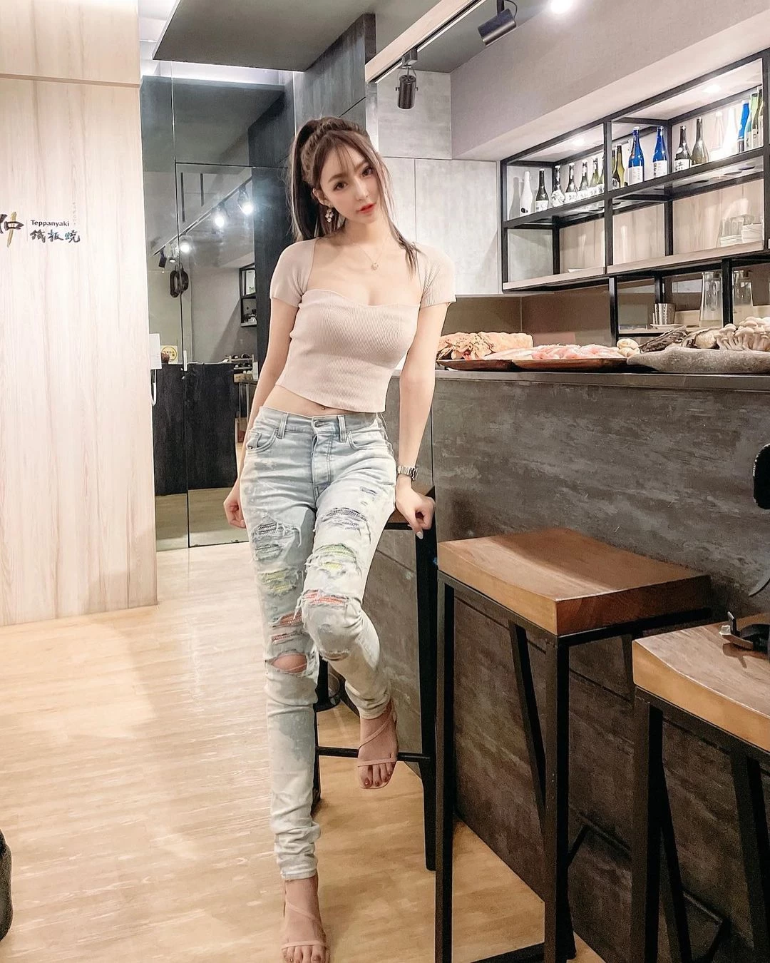 18285855.webp