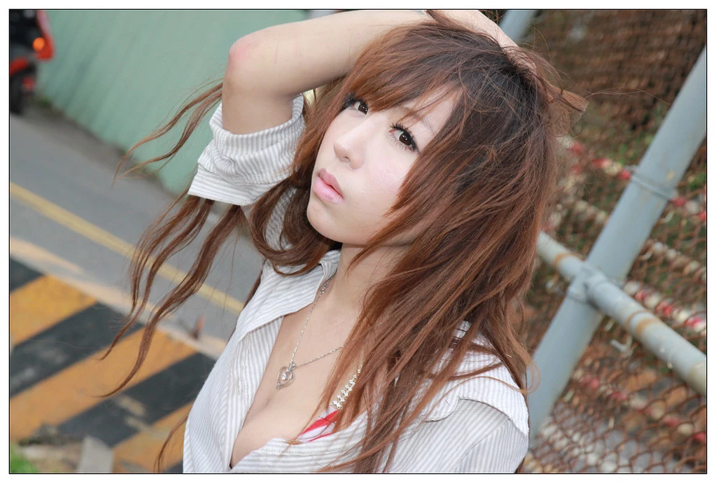 17498352.webp