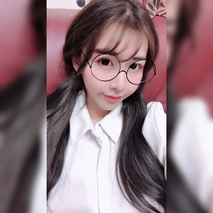 160839tp2c0pjkkb9bhph5.webp