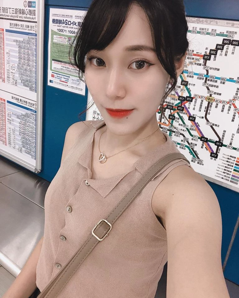 1639208.webp