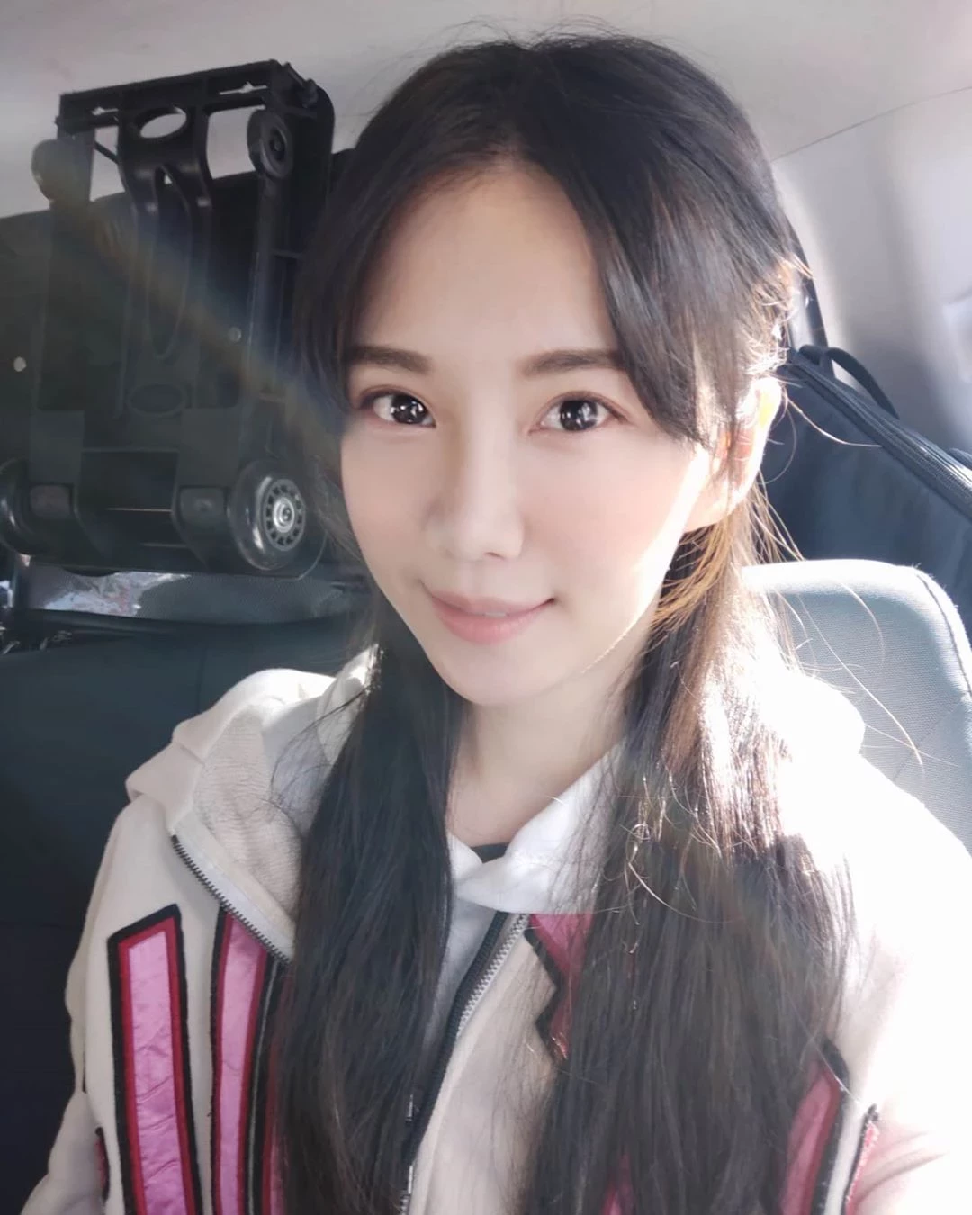 4107544.webp