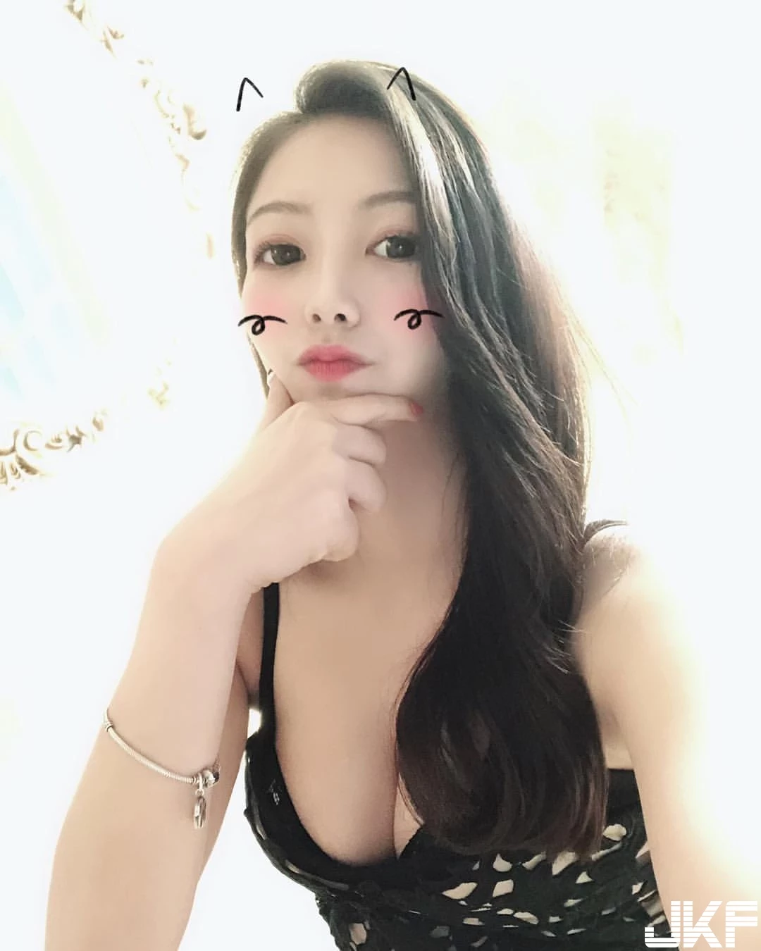 4691309.webp