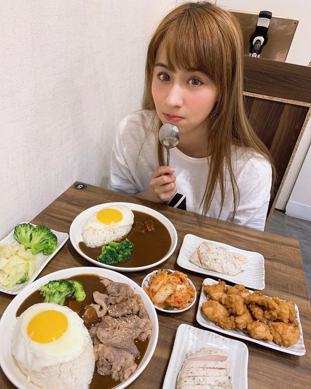 1676279.webp