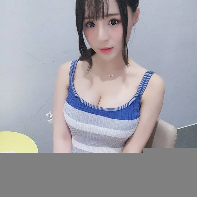 4886847.webp