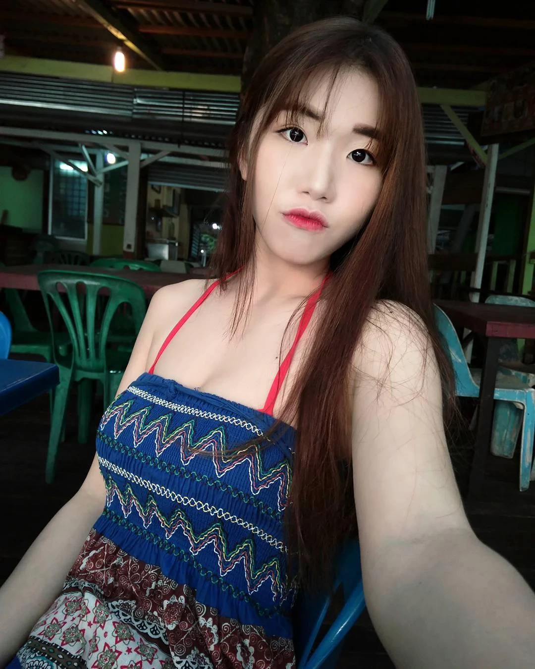 192954a8bbvbggkohrkmgz.webp