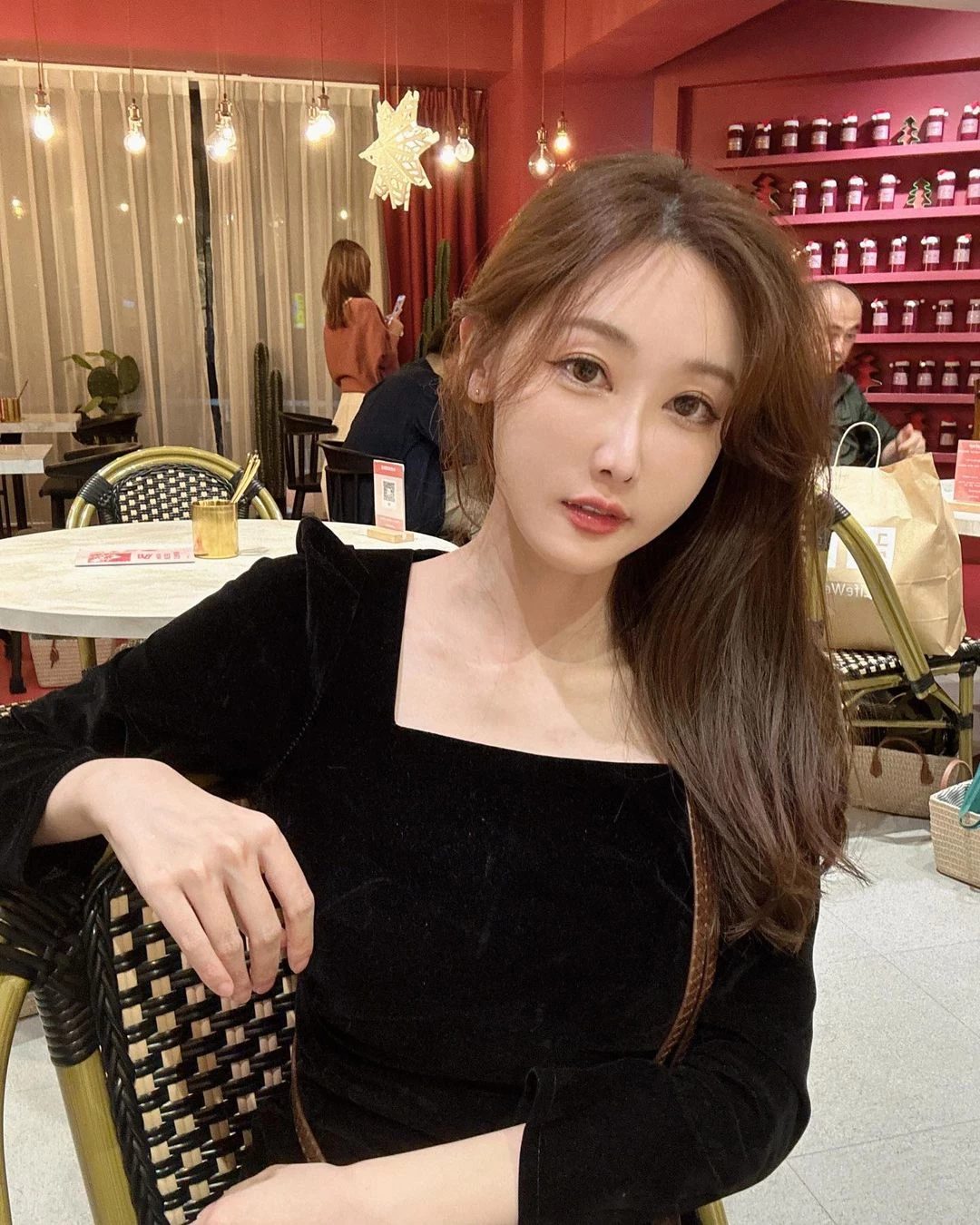 120935xsllssa6867sw6oy.webp