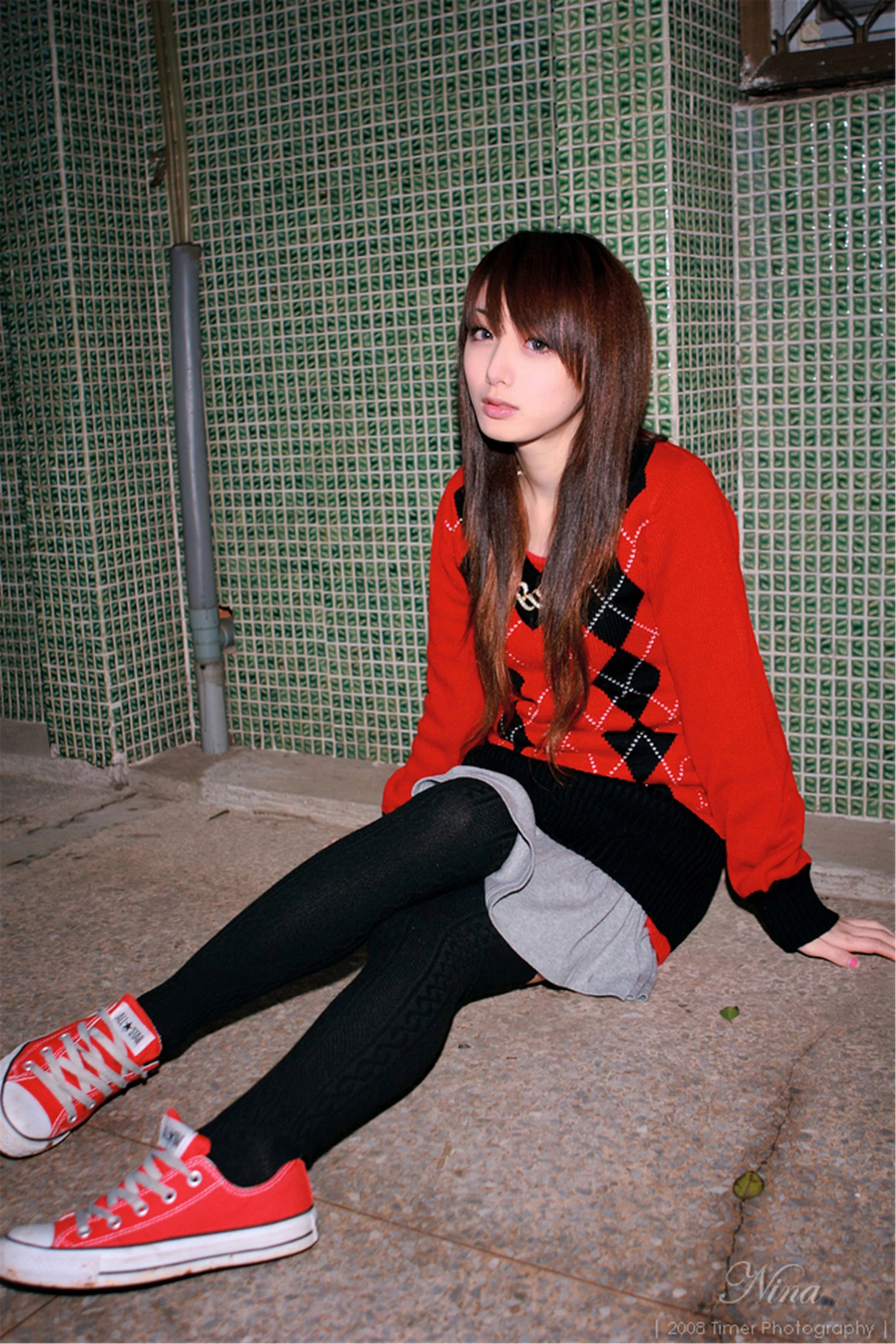 30729498.webp