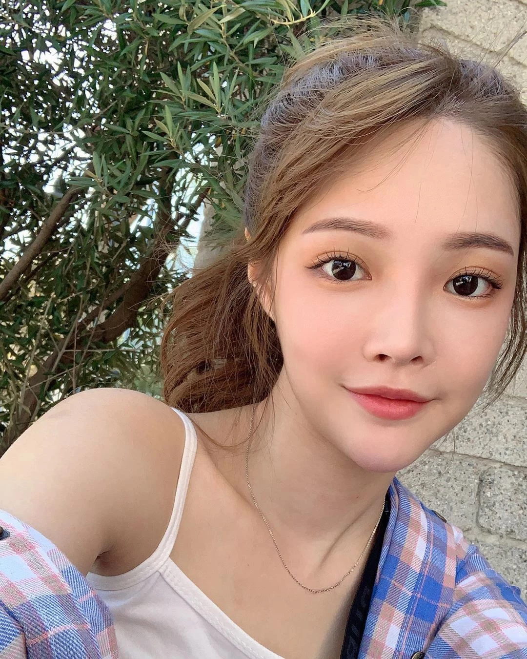 101339g8iylhstmy6yys6b.webp
