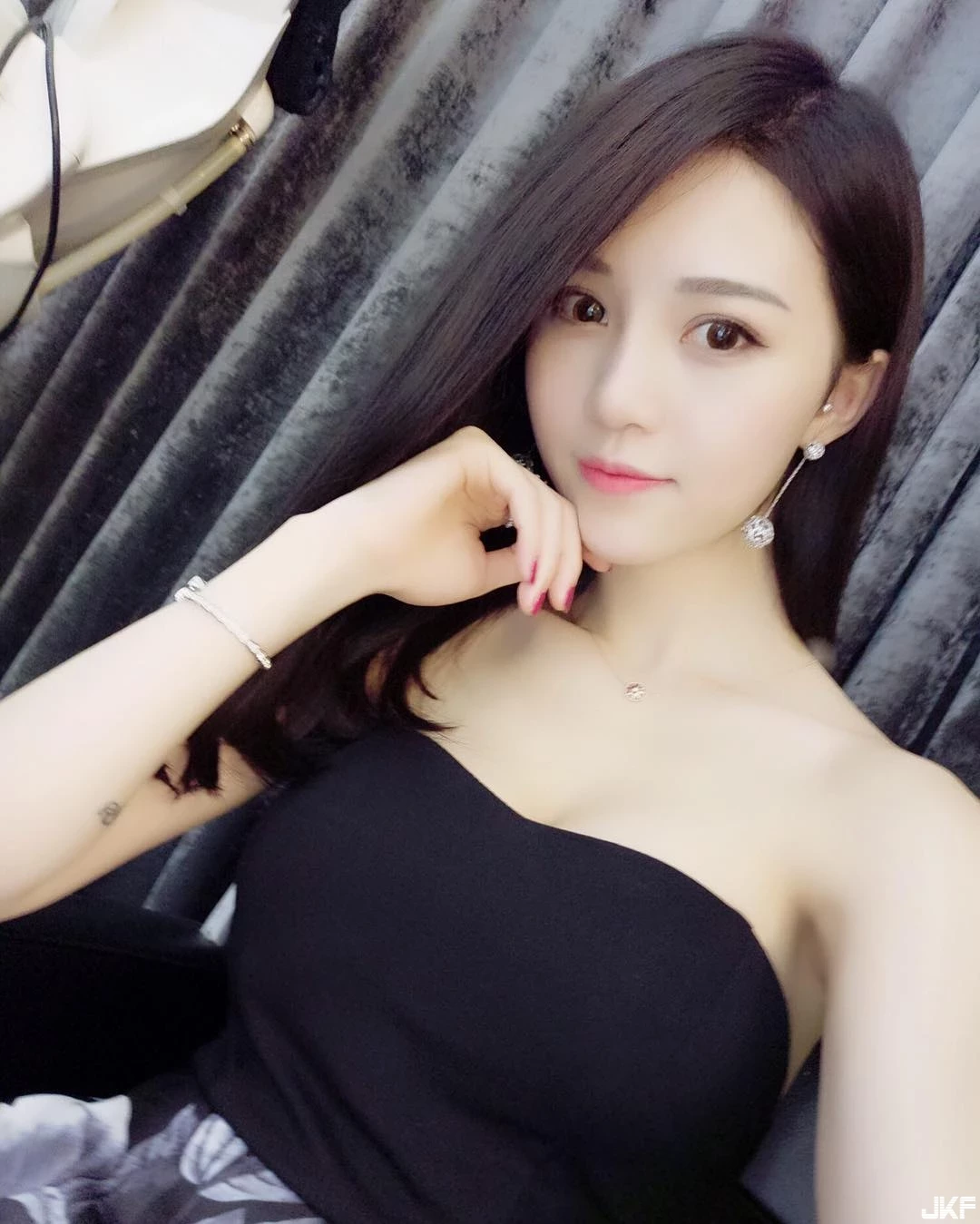 170540zr844dam8bn3krpn.webp