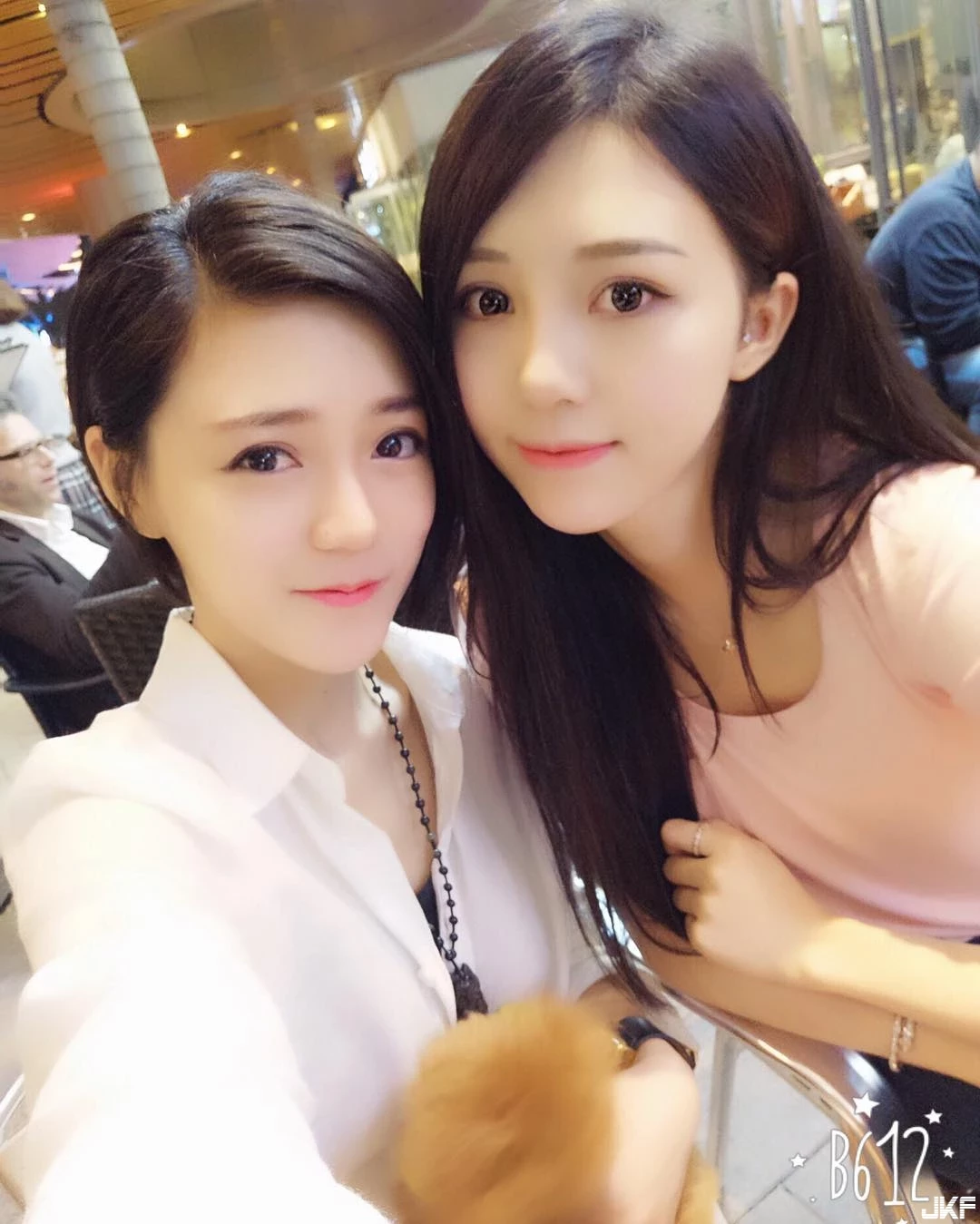 170914zq2bc2gbcaeagfvb.webp