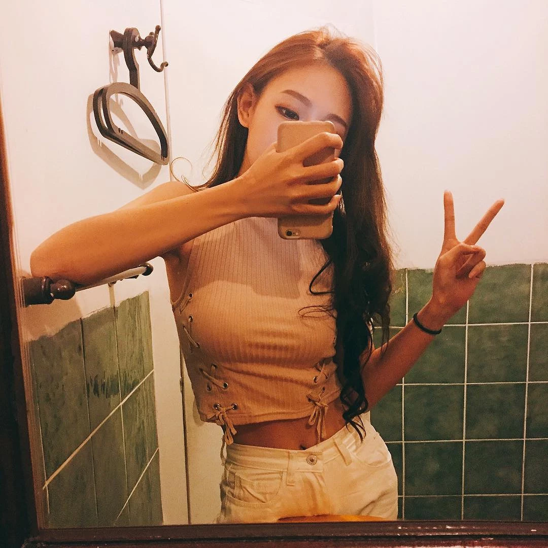 162245ct6uh867fcvtsf2j.webp