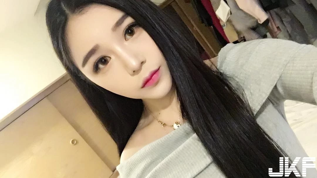 191742dy0hny8htqc5yyxu.webp