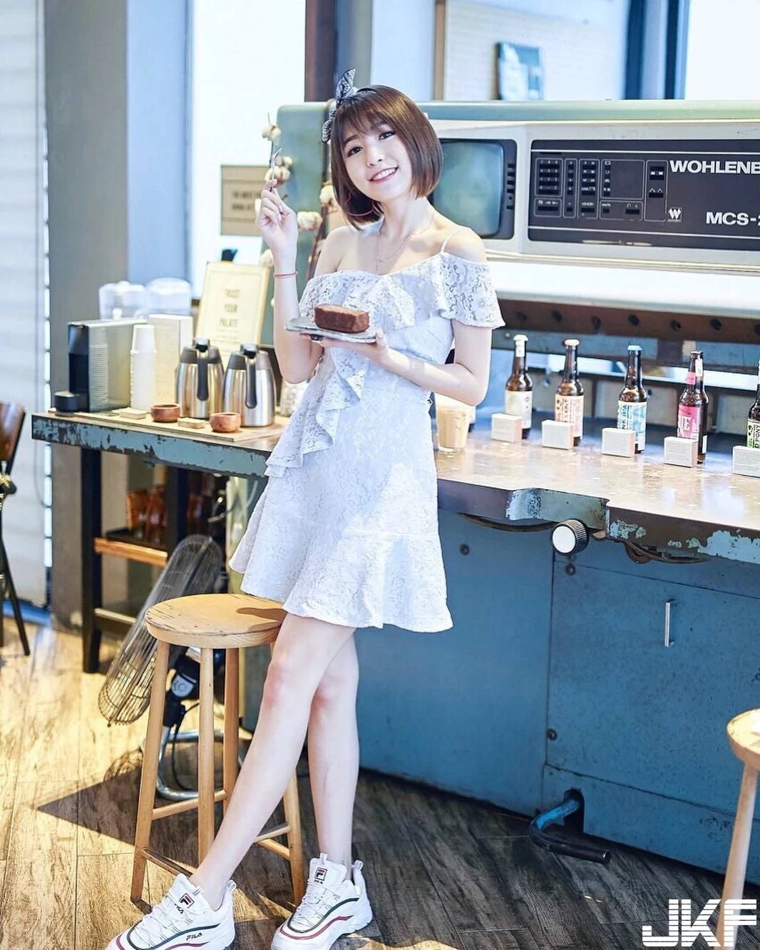 185854g9kmvohhwwhm0o0v.webp