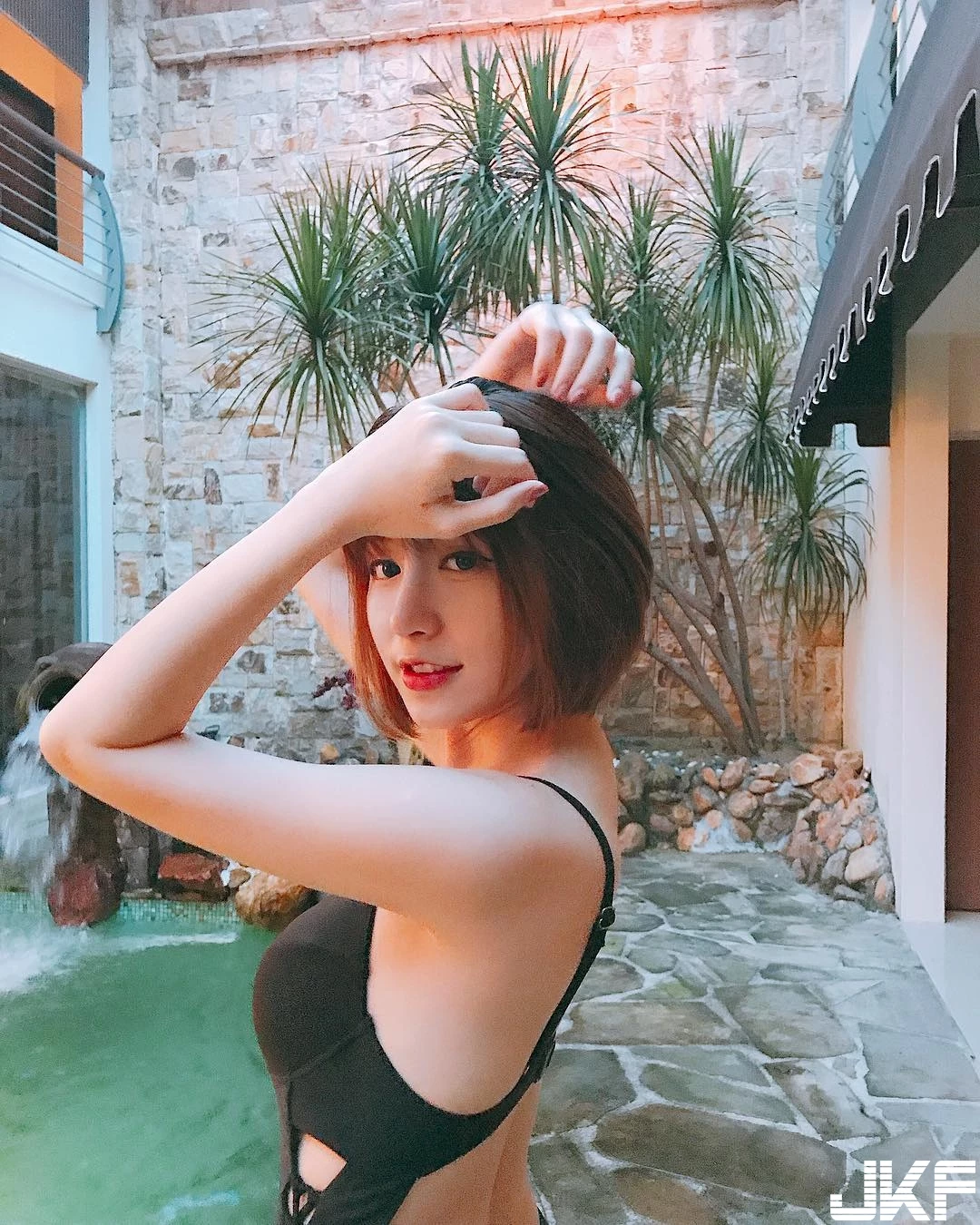 190212ni9fa00d9sic5go4.webp