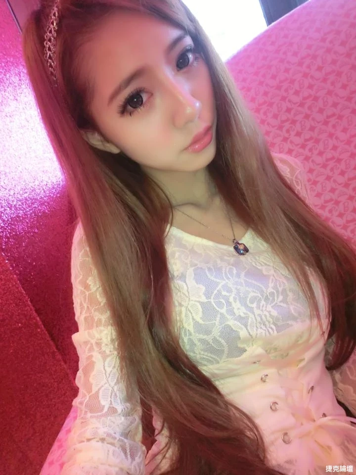 182222wul4allvwg30vf40.webp