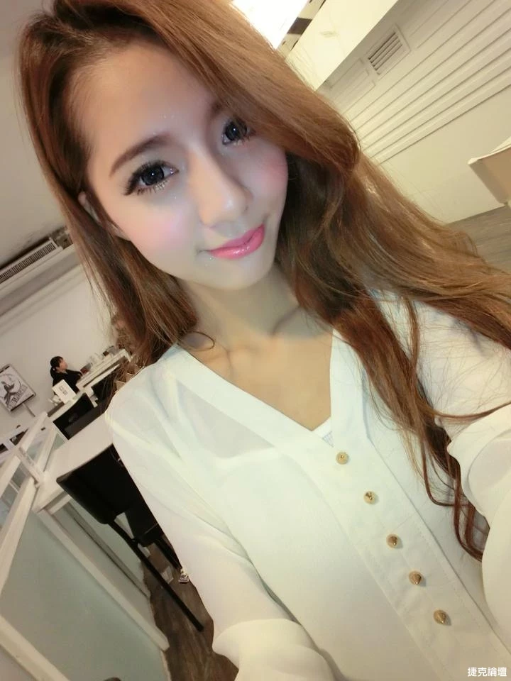 182254r2683f8t3zb8vtfz.webp