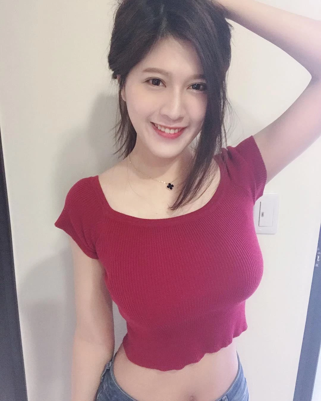 180656d7glj1frdrgy3q8p.webp