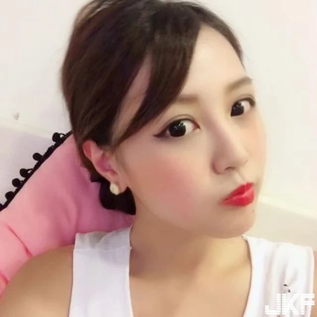 5022038.webp