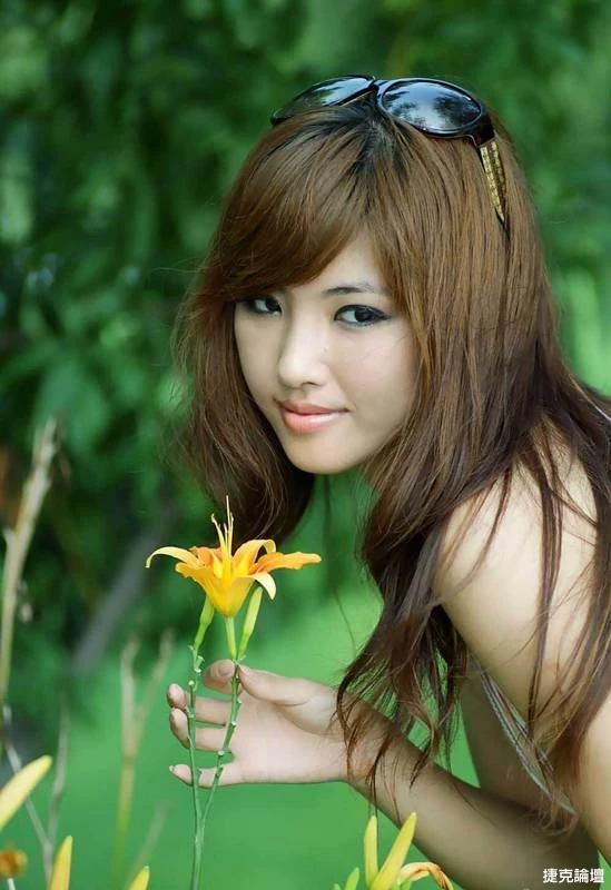 17702037.webp
