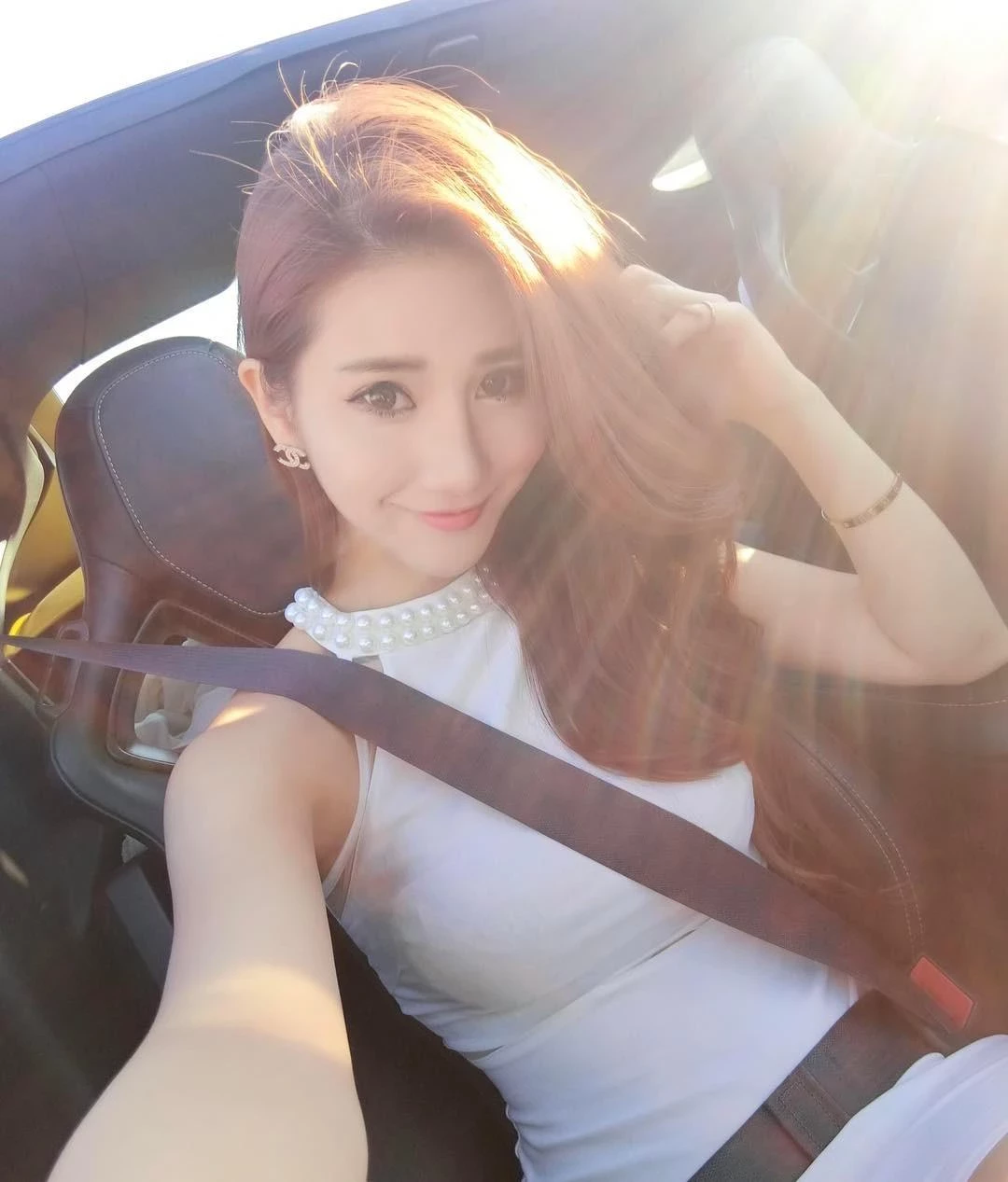 4099174.webp