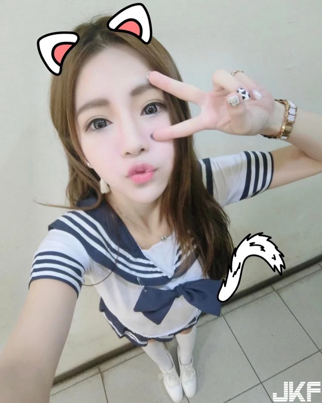16801045.webp