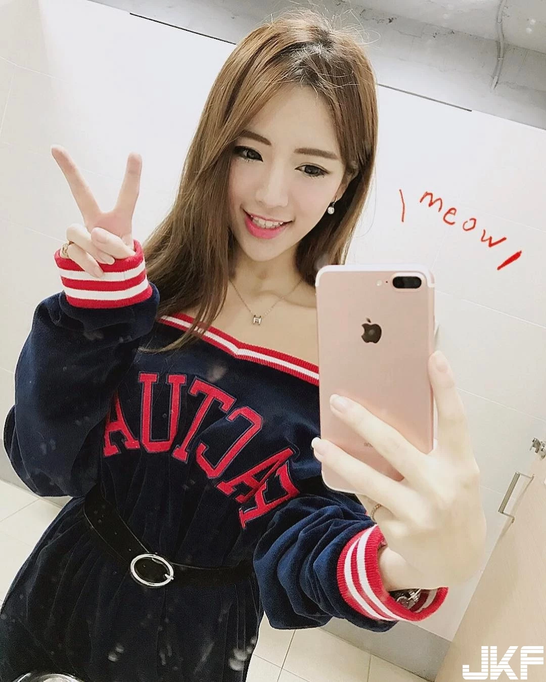 16801057.webp