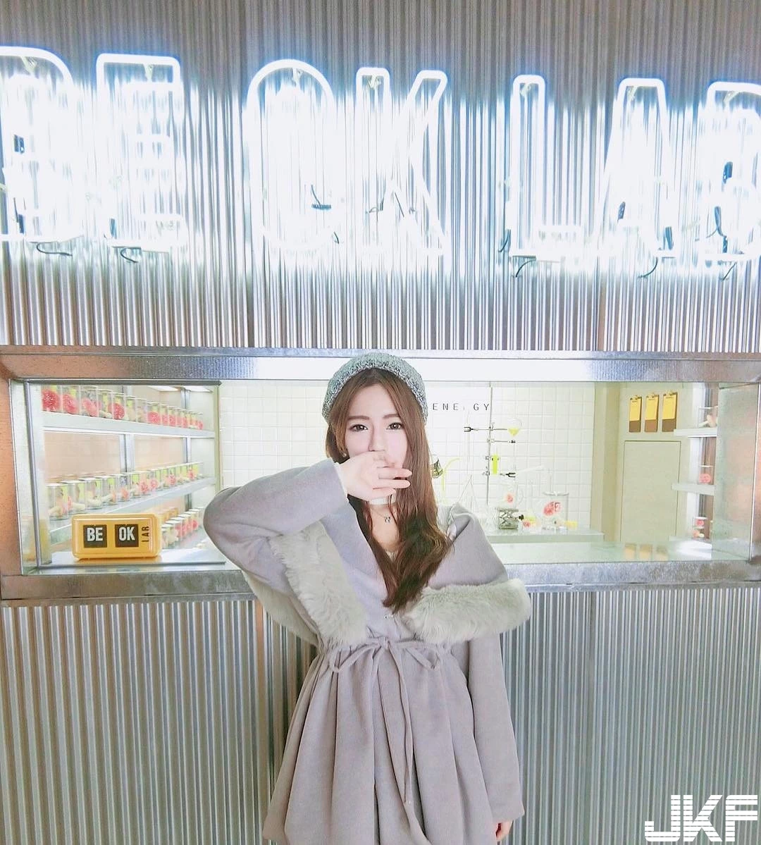 16801071.webp