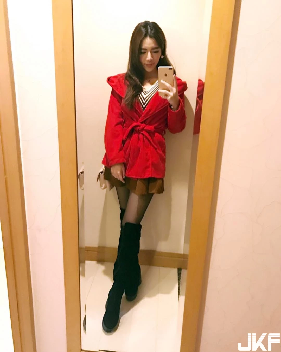 16801078.webp