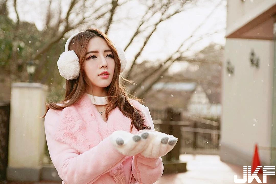 16801079.webp