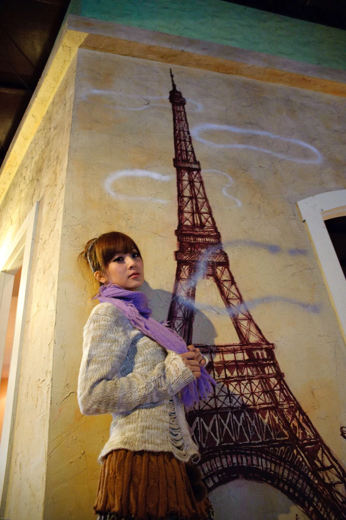 30717047.webp