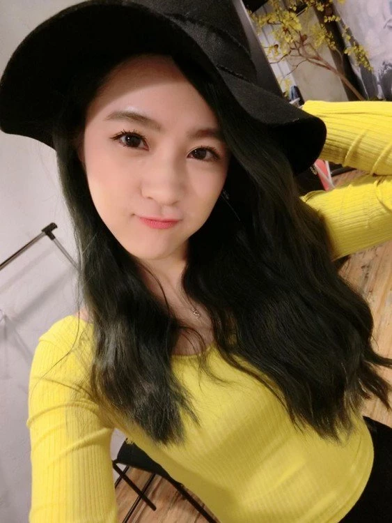 16792527.webp