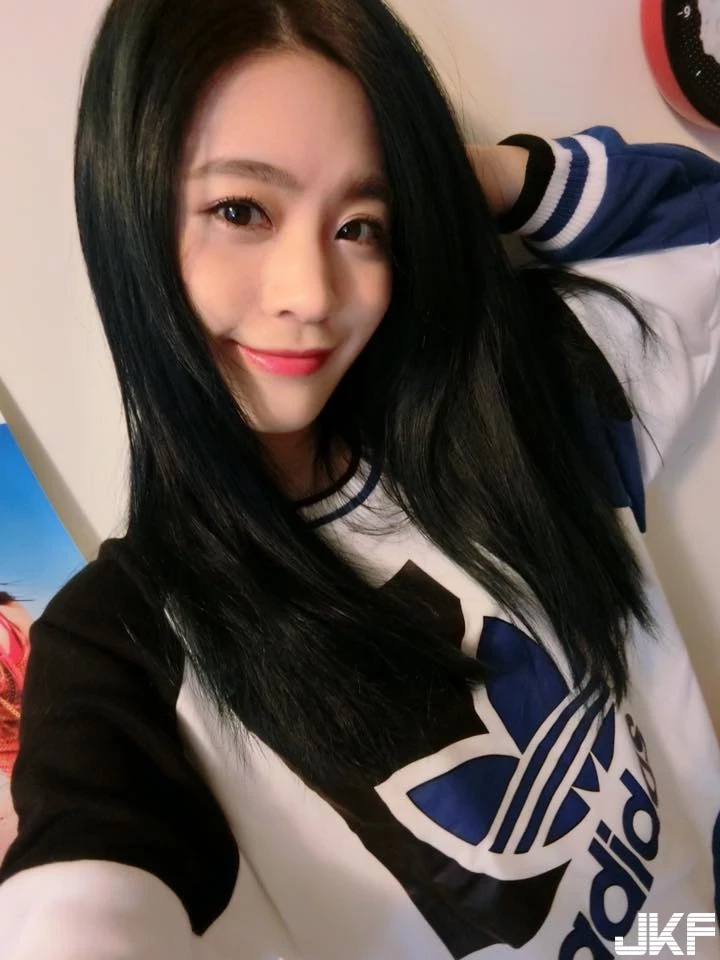 16792541.webp