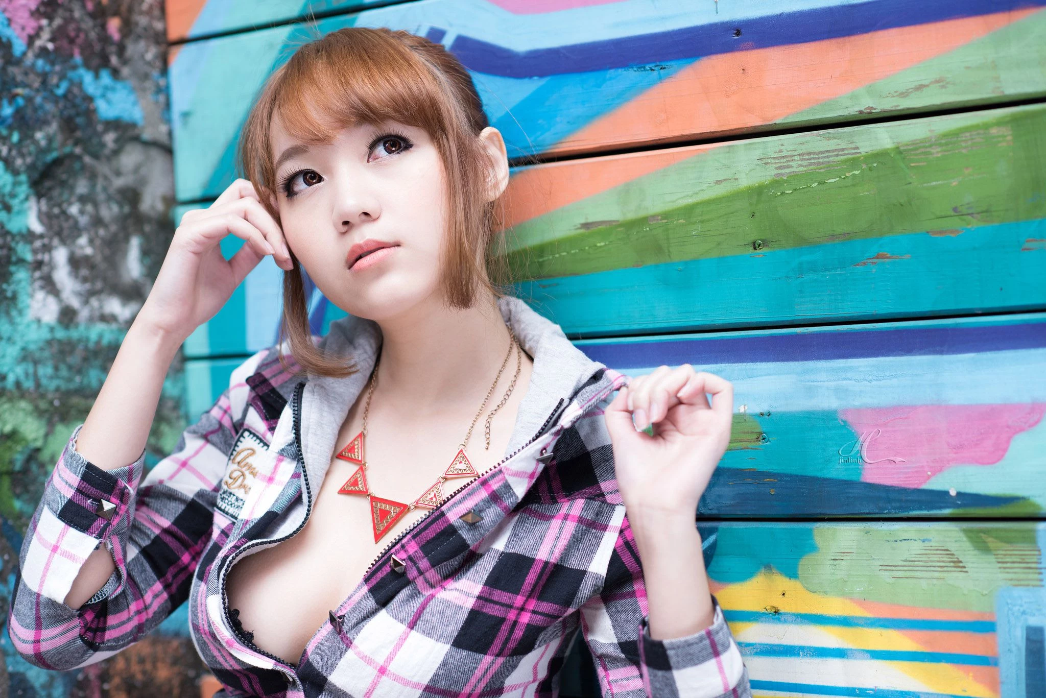 30730118.webp