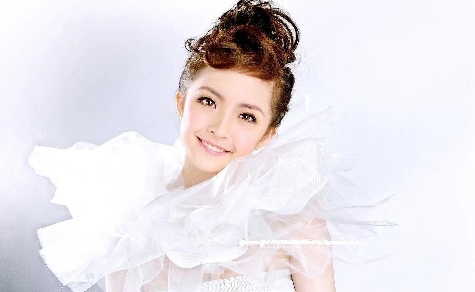 170809r86xx202mb20o300.webp