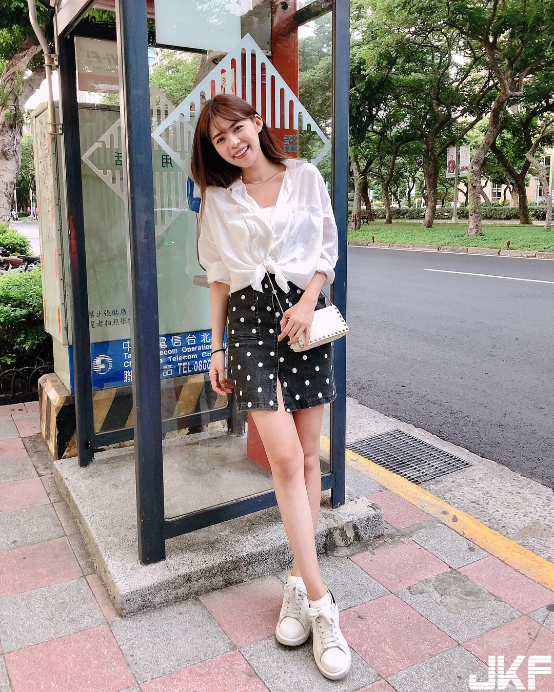 164547jmm5zqqgpx9i52nl.webp