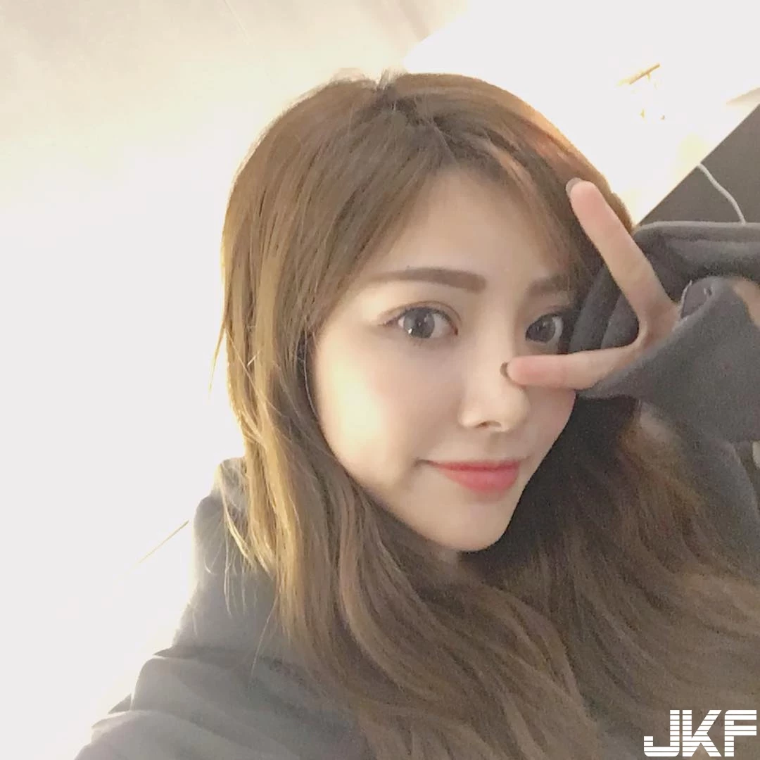 154051zll7zsl4mmbbb4m4.webp