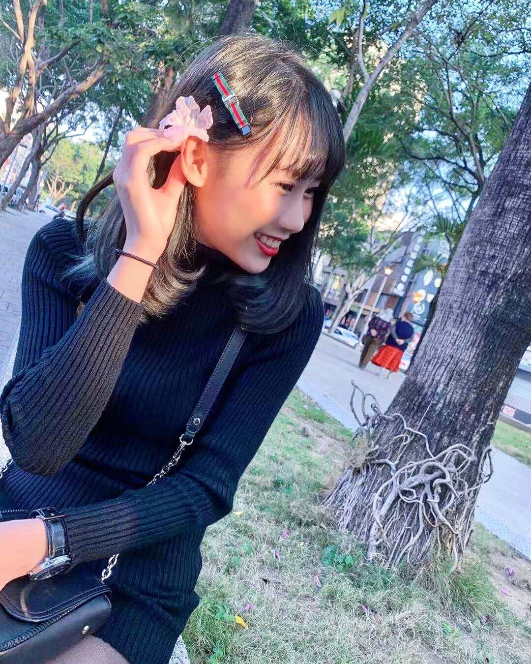 172242l2isj74dewowokfd.webp